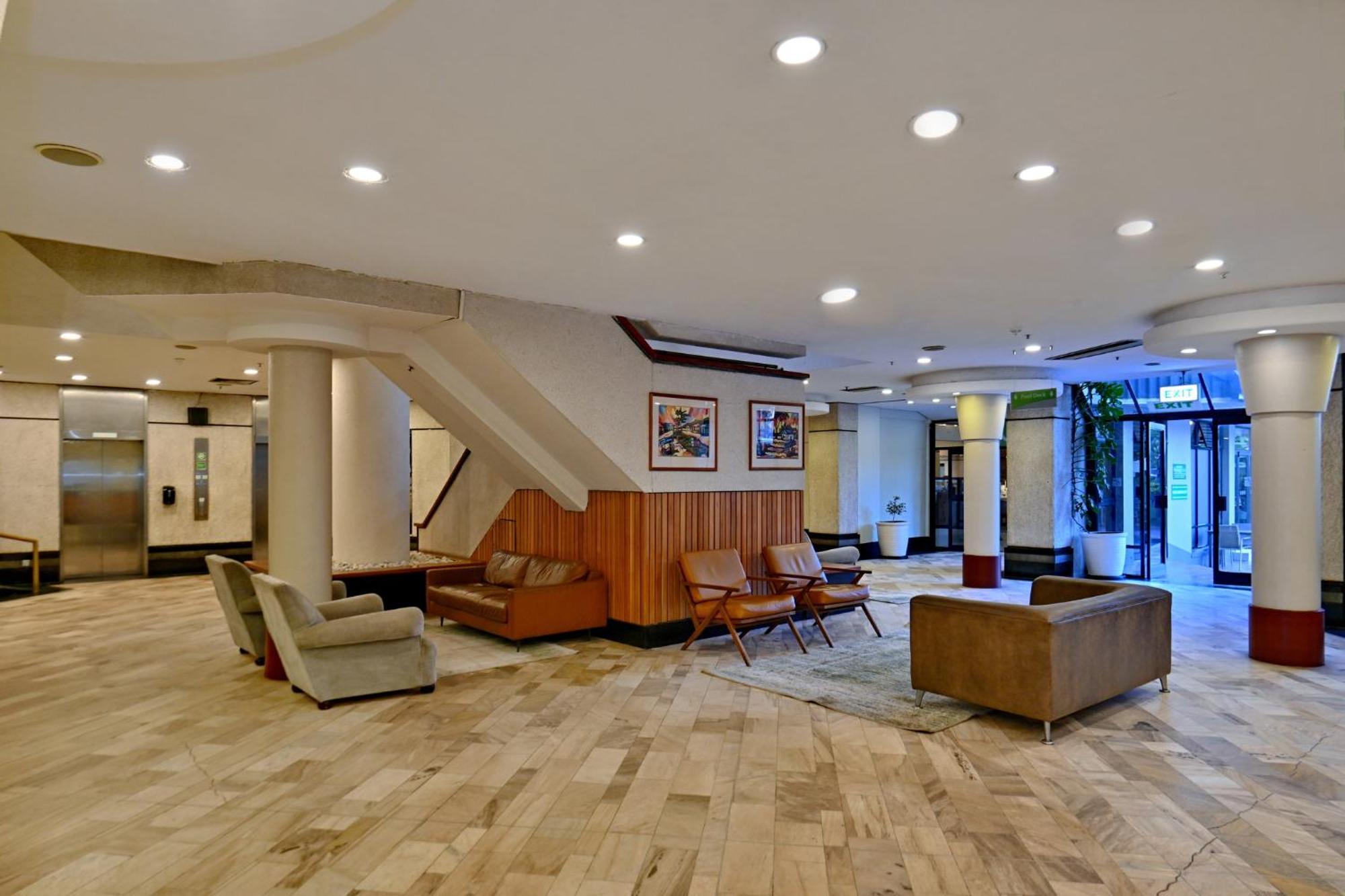Holiday Inn - Harare By Ihg Buitenkant foto