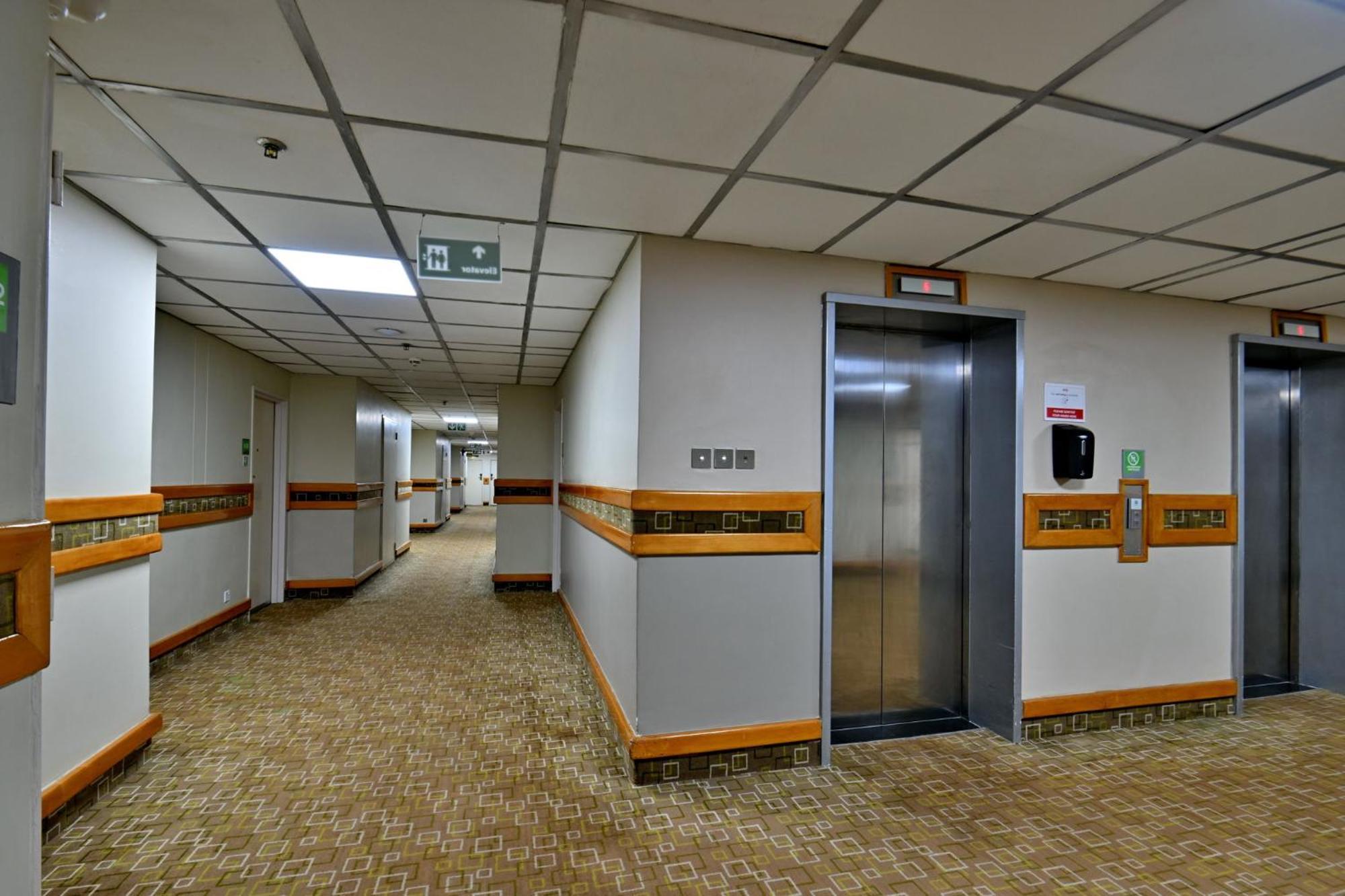 Holiday Inn - Harare By Ihg Buitenkant foto