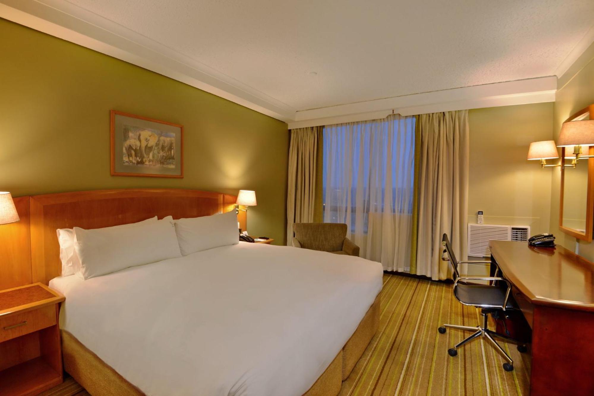 Holiday Inn - Harare By Ihg Buitenkant foto