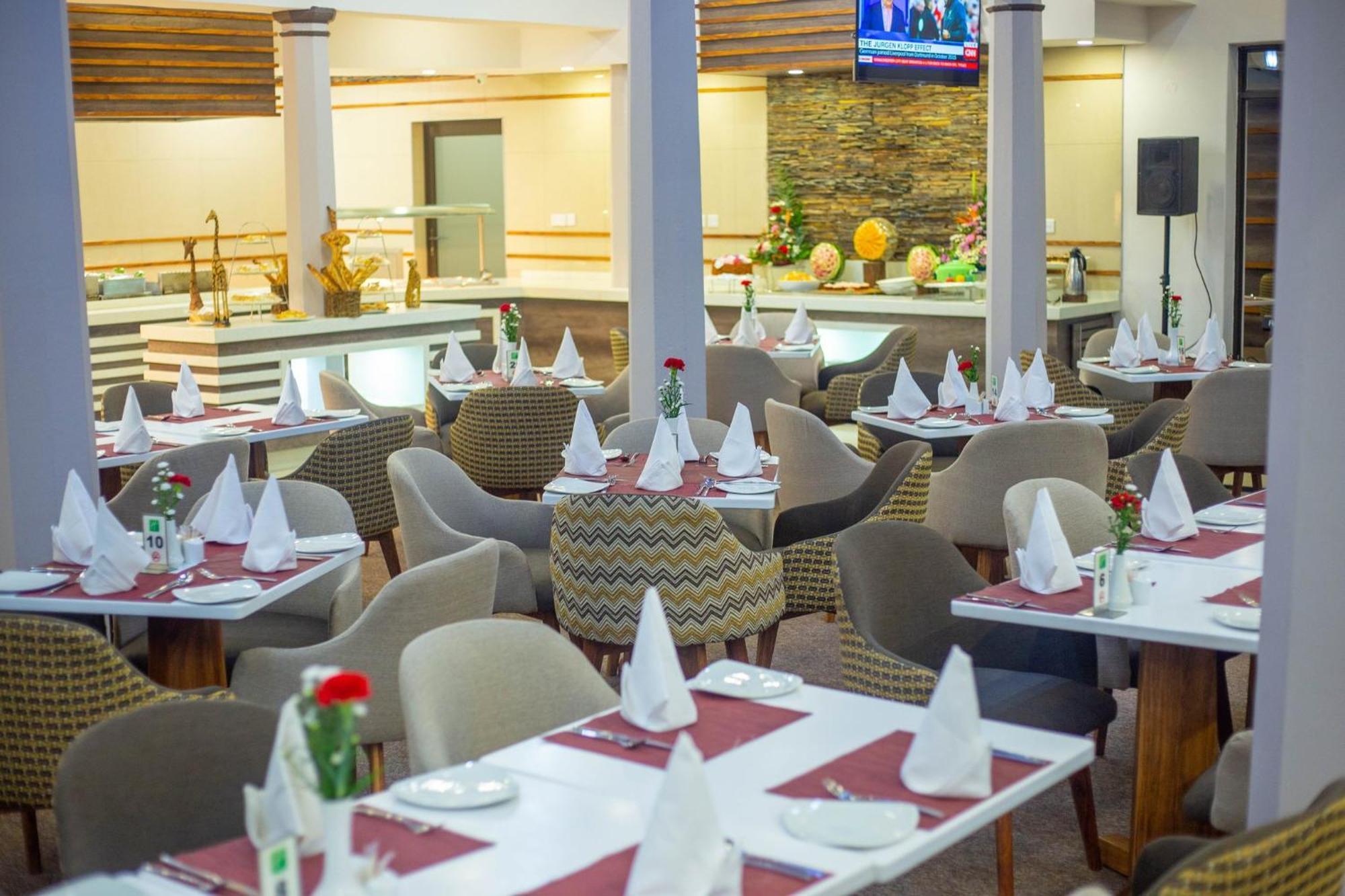 Holiday Inn - Harare By Ihg Buitenkant foto