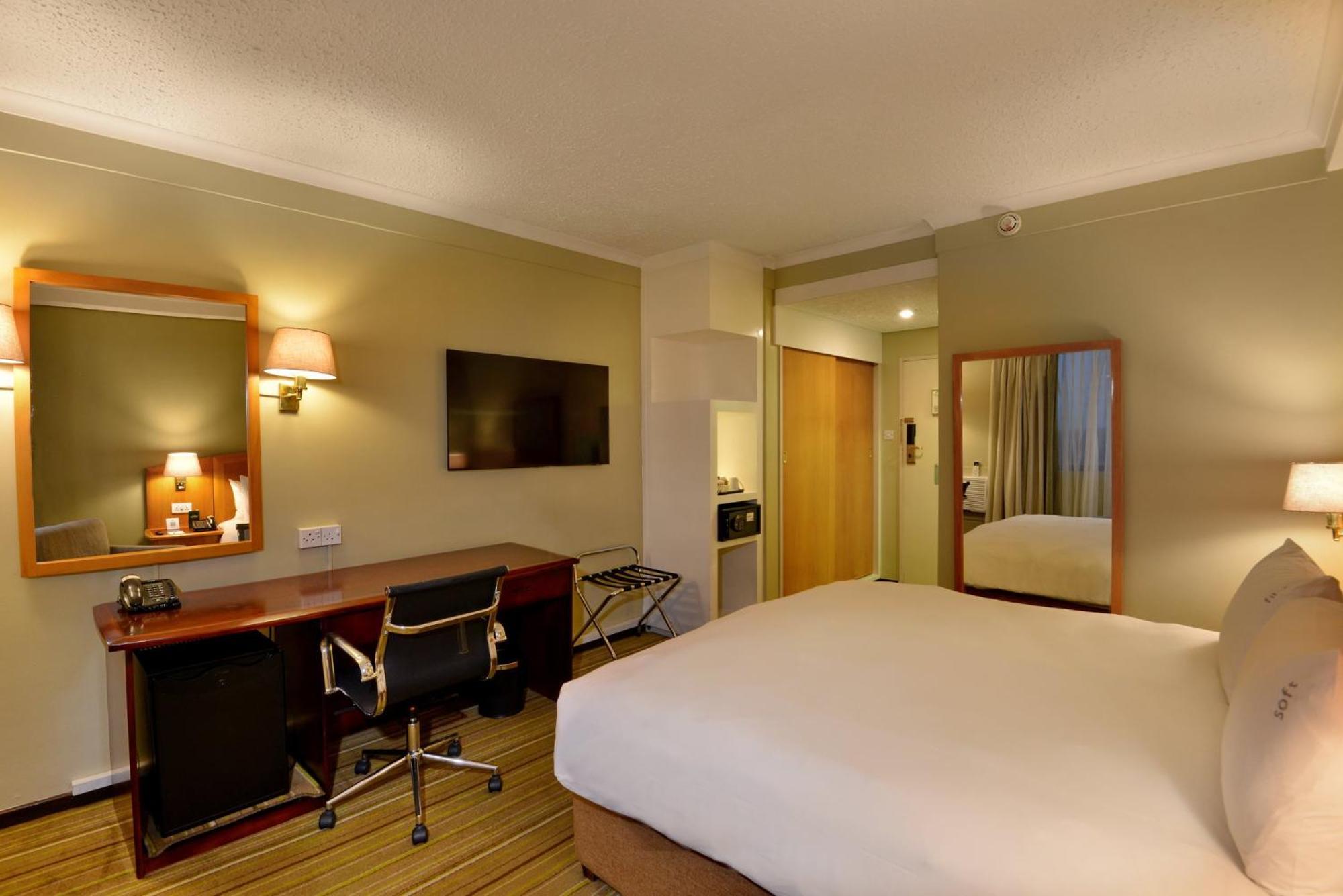 Holiday Inn - Harare By Ihg Buitenkant foto