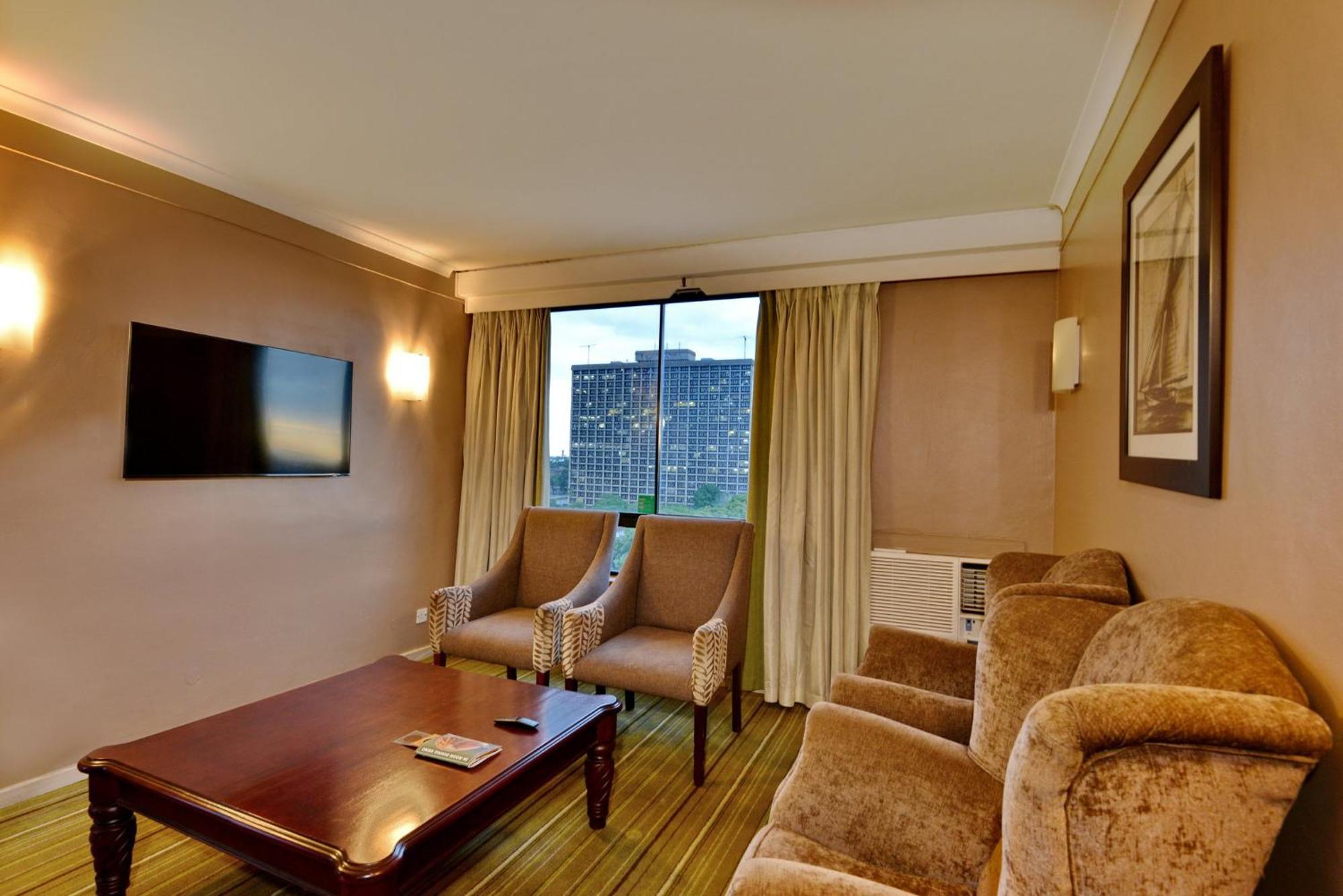 Holiday Inn - Harare By Ihg Buitenkant foto